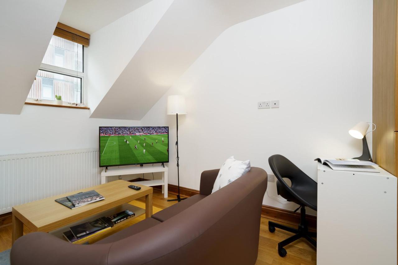 Flat In London Apartment Luaran gambar