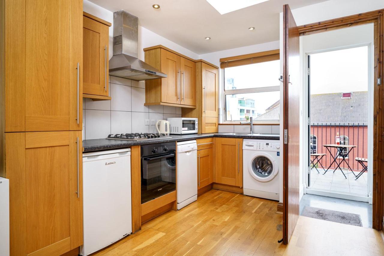 Flat In London Apartment Luaran gambar