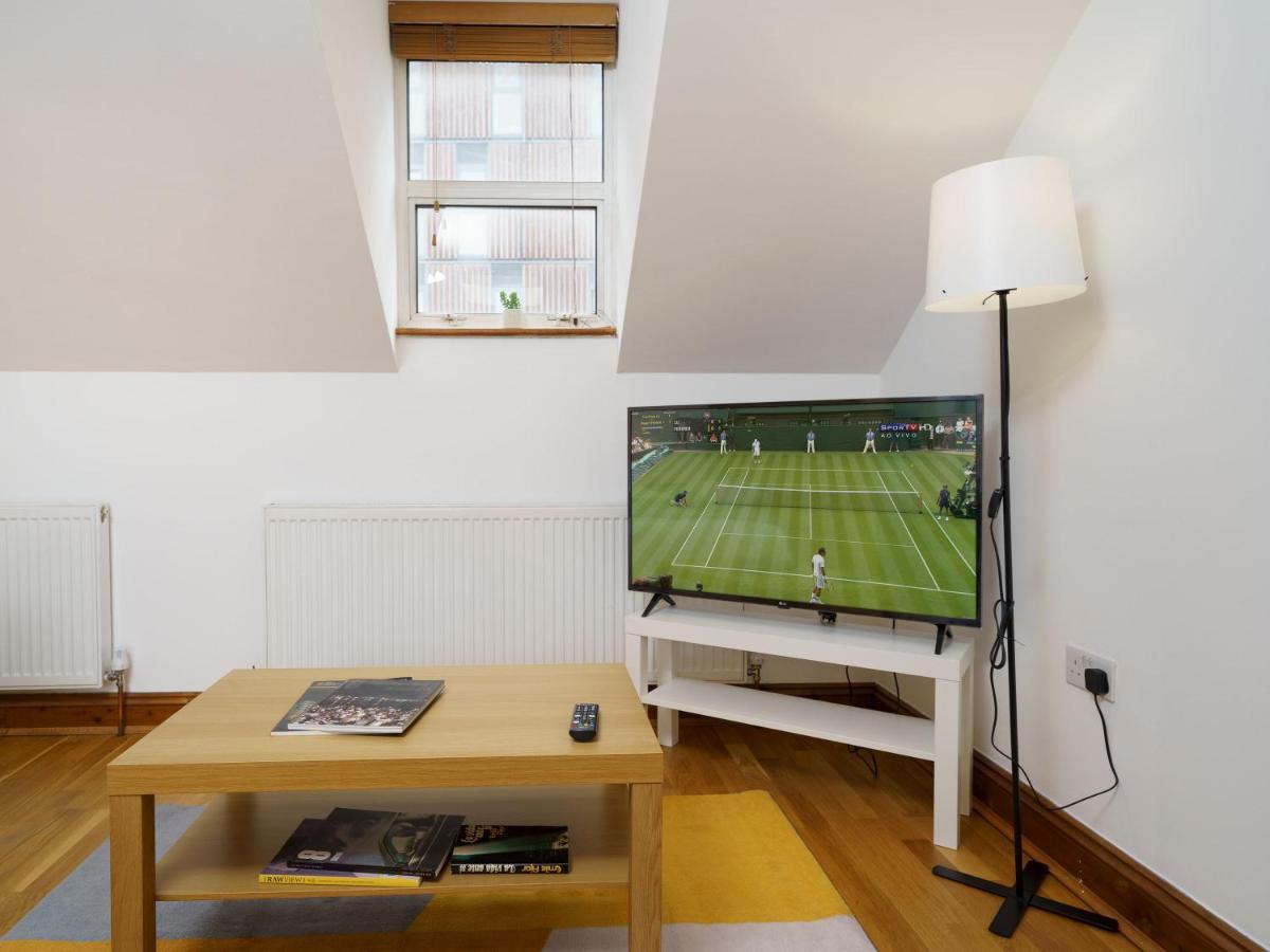 Flat In London Apartment Luaran gambar